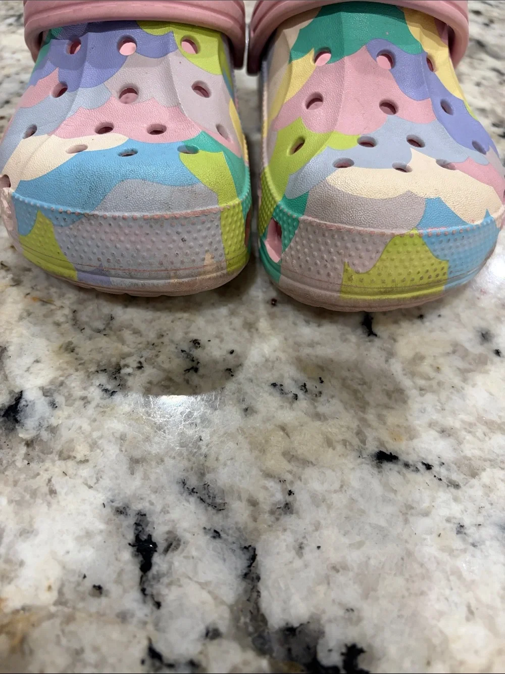 CROCS SzC13 Kids Pastel Multicolor Clog with Pink Strap